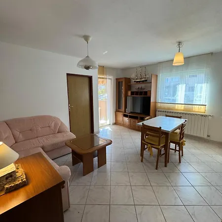 Apartment Sailor Pula